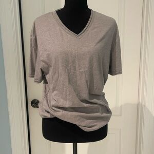 Carbon V-Neck Short Sleeve Tee - Light Gray